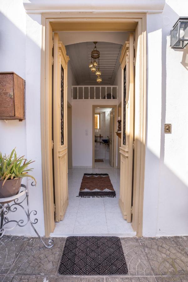 Mansion House Villa Chalki Town Exterior photo