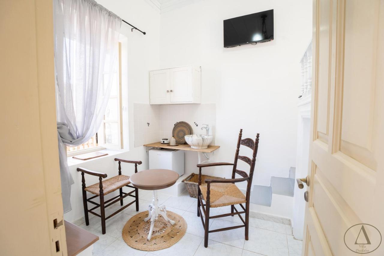 Mansion House Villa Chalki Town Exterior photo